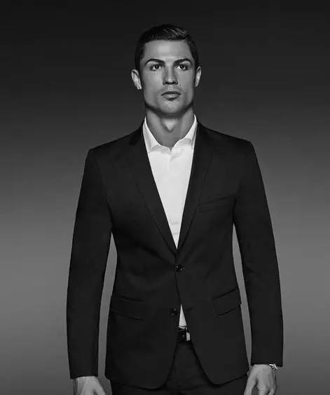 莫雷托：米兰没想签拉莫斯；富勒姆在考虑买断丘库埃泽（莫雷托：米兰无意引进拉莫斯；富勒姆正评估买断丘库埃泽）