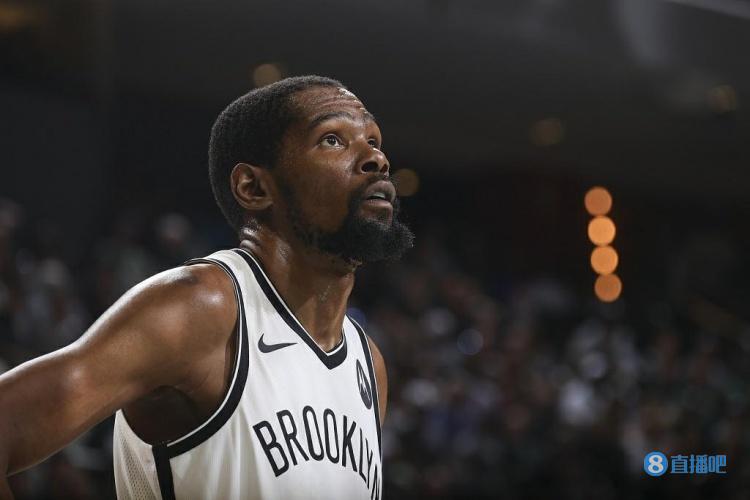 博努奇：我坚信加图索带领国家队走的是正确道路（博努奇力挺加图索：国家队走在对的路上）