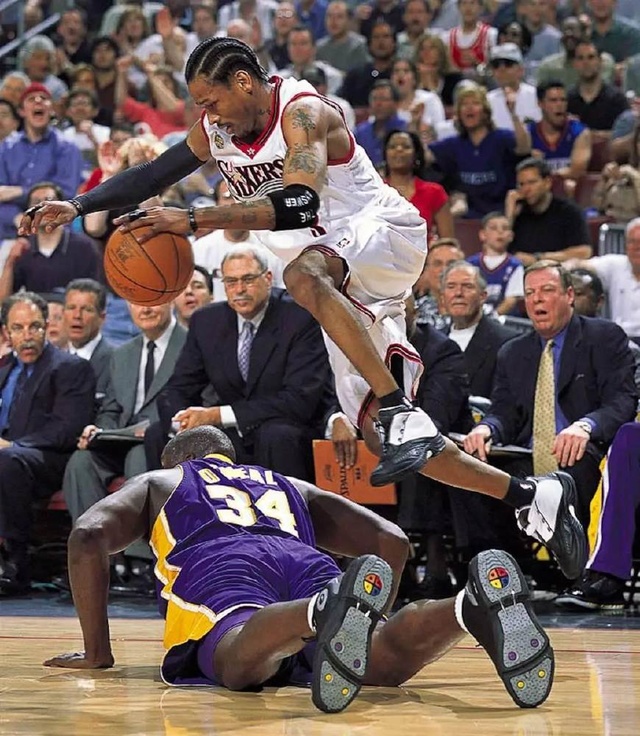 毕包vs巴黎首发：尼科·威廉姆斯对决KK7，维蒂尼亚在列（毕巴战巴黎首发出炉：尼科-威廉姆斯对决KK7，维蒂尼亚先发）