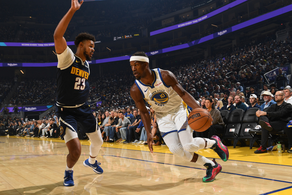 马德里足协举办第35届年度颁奖典礼，马塞洛、卡西等人出席（第35届马德里足协年度颁奖盛典举行，马塞洛、卡西利亚斯等出席）