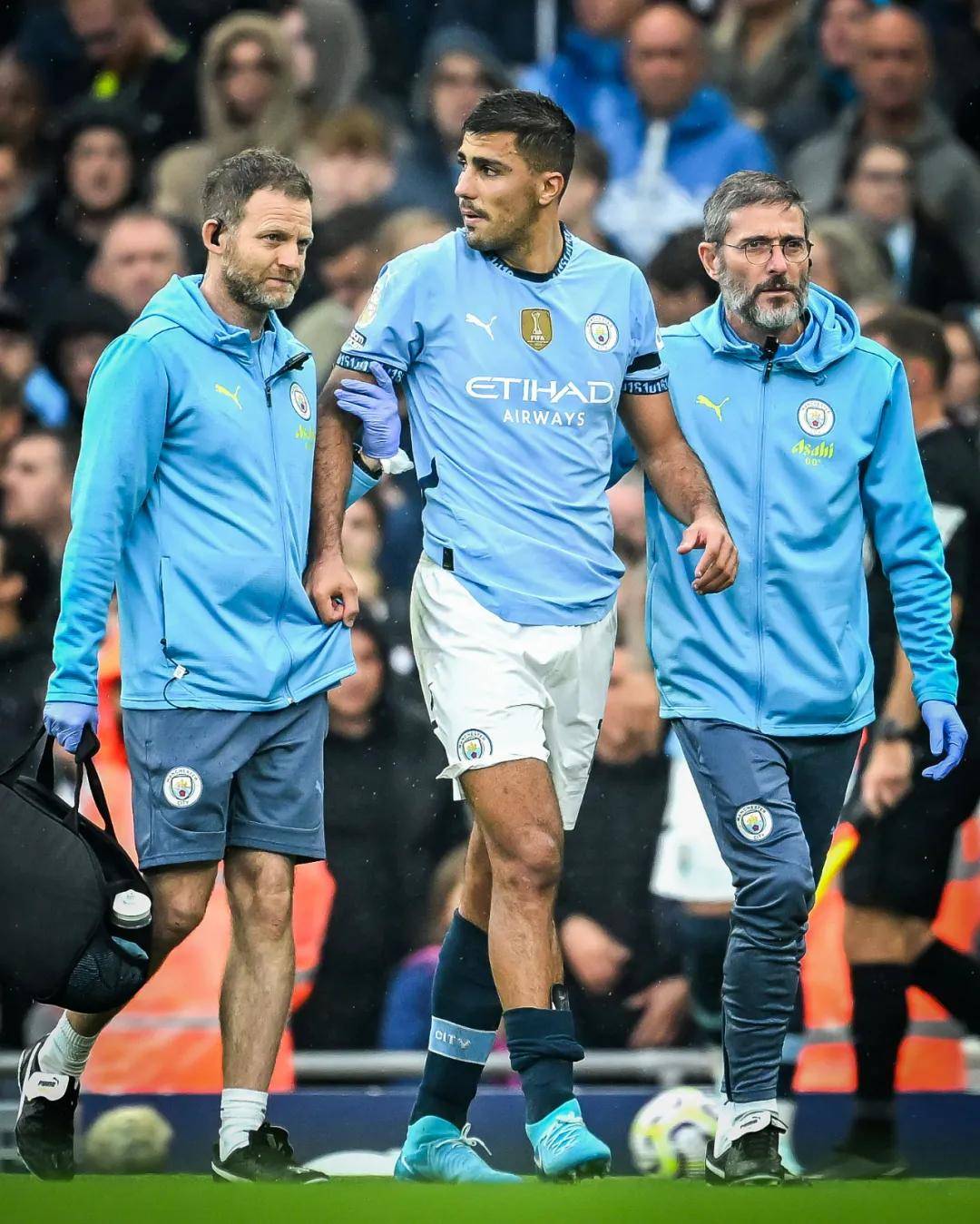 罗体：国米右路缺稳定替补，路易斯-恩里克尚未达到预期表现（罗体：国米右路缺少可靠轮换人选，路易斯-恩里克表现不及预期）