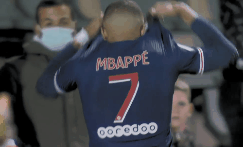 欧冠半场：阿纳别科夫屡送神扑，凯拉特0-0奥林匹亚科斯