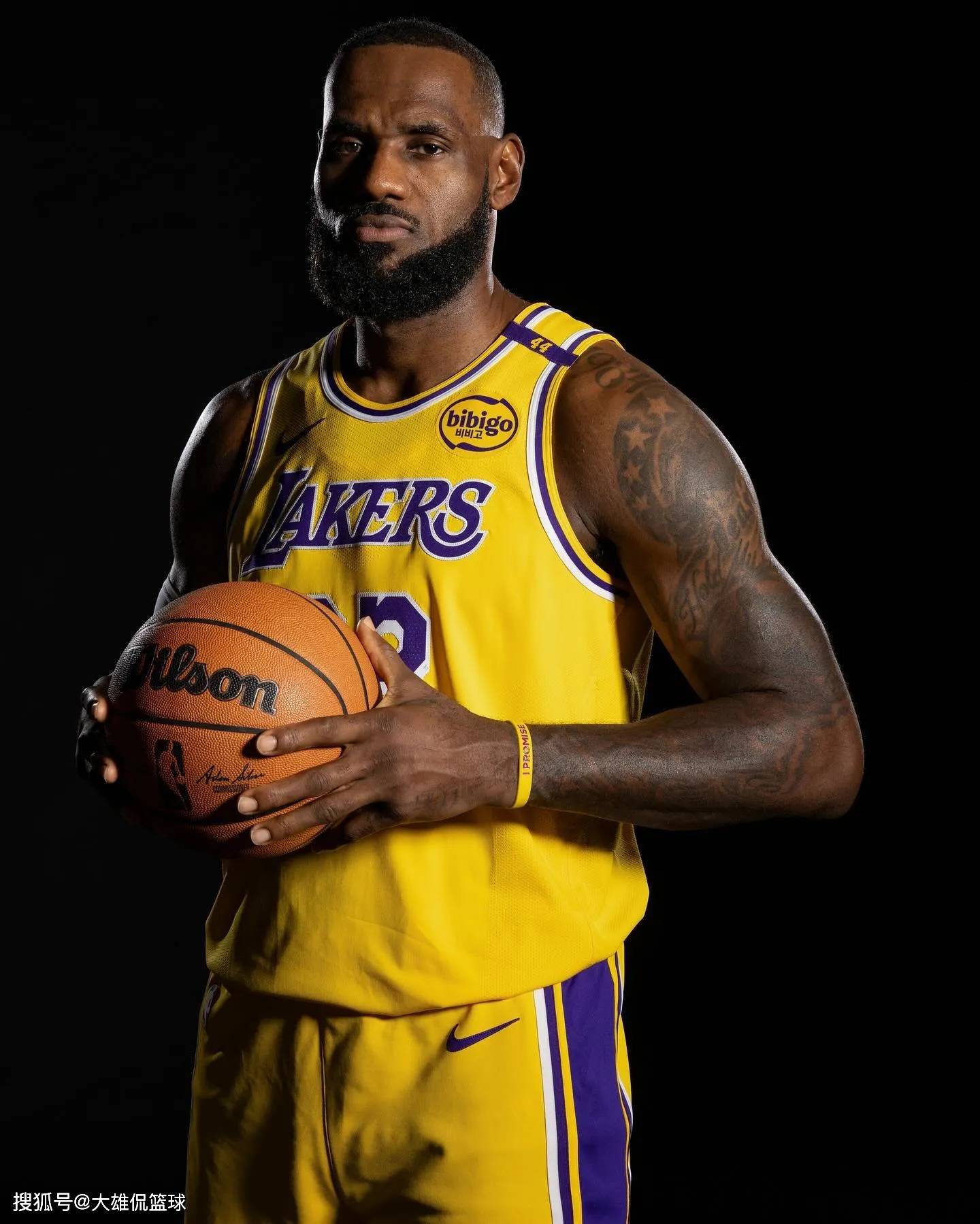 足球报：法比奥已与国安续约至26年底；国安将全主力出征越南（足球报：法比奥与国安续约至2026年底，球队将以全主力远征越南）