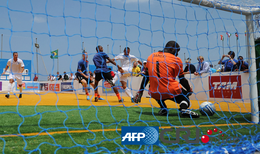 若纳塔斯：若我不叛逆、不暴躁，巴西和西班牙一定抢着要我（若纳塔斯：要不是我叛逆又暴躁，巴西和西班牙早就抢着签我）