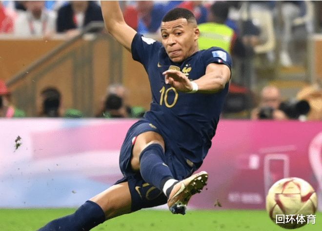 他低调却掌控比赛（不张扬却掌控全场）