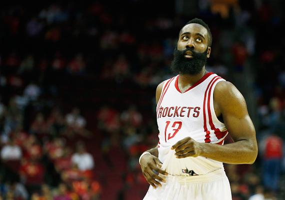 巴尔达诺：皇马想念克罗斯和莫德里奇，球队需要掌控比赛后腰（巴尔达诺称皇马思念克罗斯与莫德里奇，亟需一名掌控比赛的后腰）